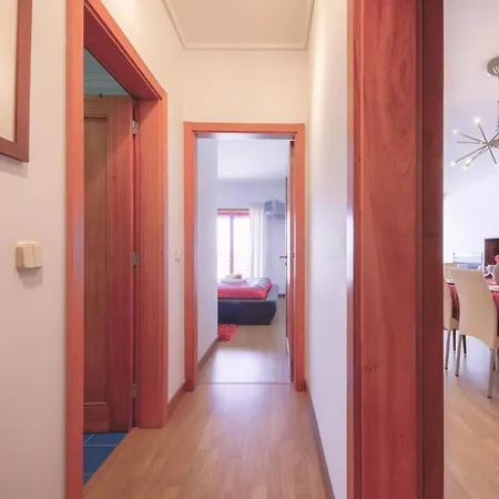 דירה Mit Terrasse 100m Vom Entfernt *